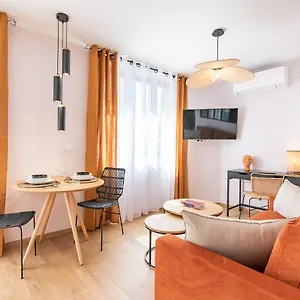 Appartement Seasons - étienne - La Terrasse, Saint-Etienne (Loire)